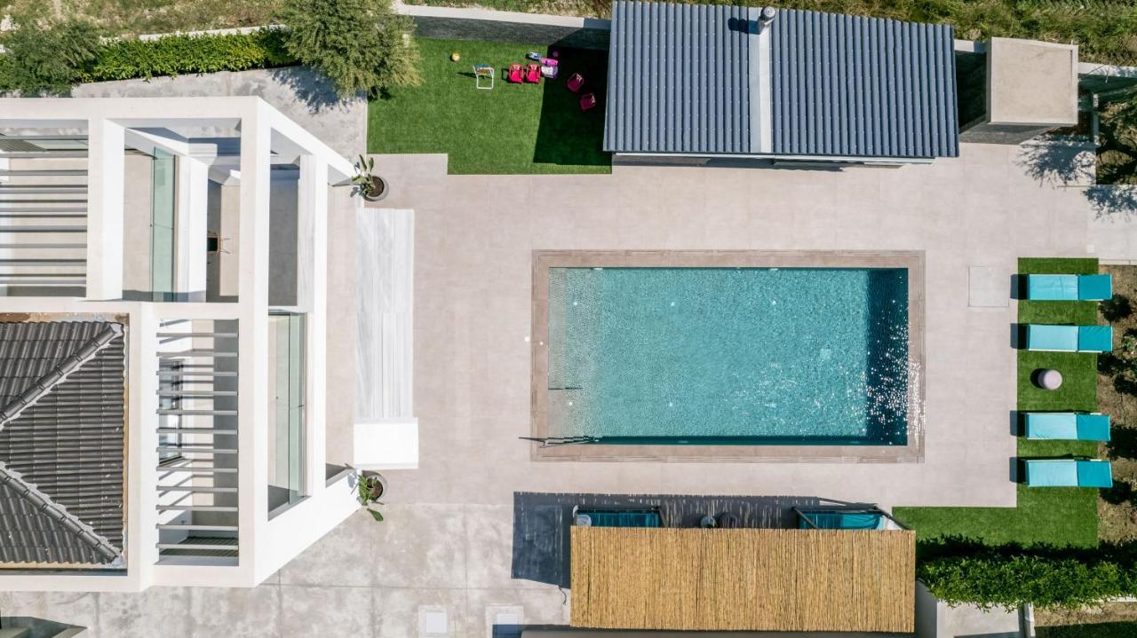 Antonia Villa - Luxurious Serenity With Private Pool, By Zantewize Kalipádhon Exterior foto